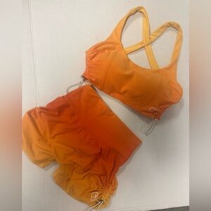 Bombshell Sportswear Orange hombre Athletic Shorts Set.
